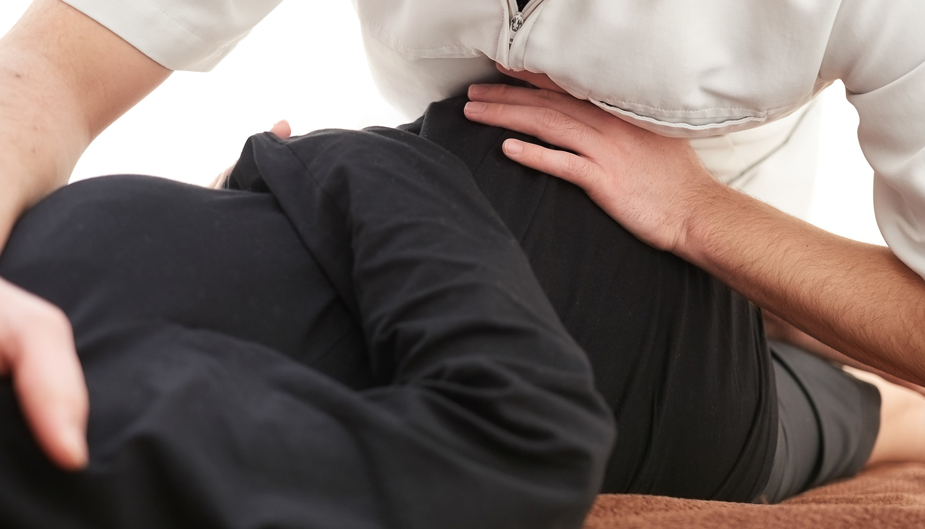 しゅく整骨院(大阪市西区北堀江)/肩こり、腰痛、骨盤矯正、安心料金